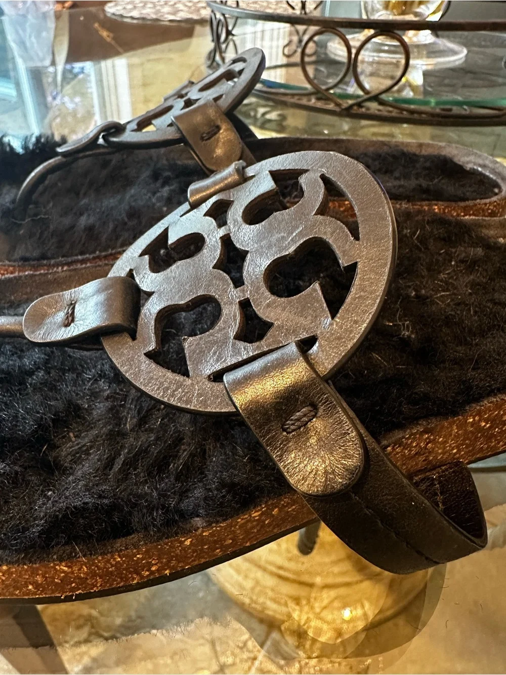 $235 Tory Burch Black Shearling Cloud Miller Sandals sz 9